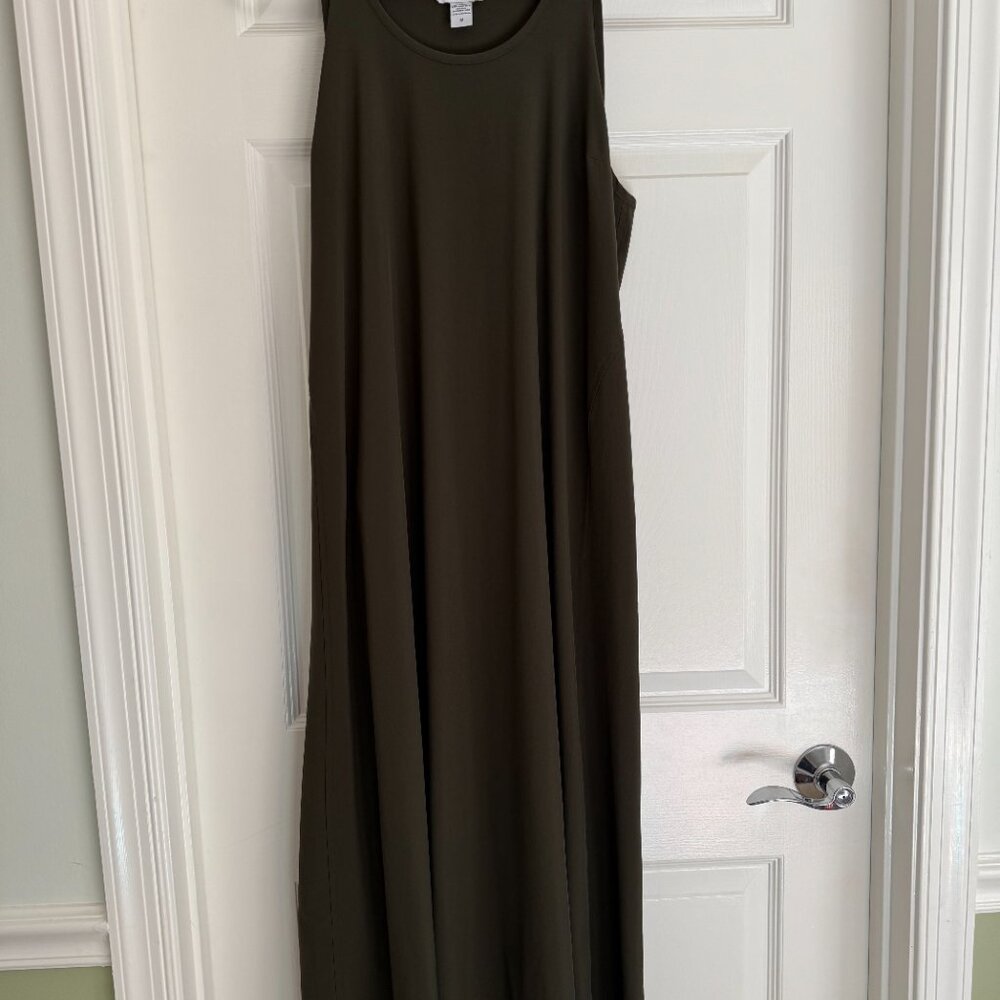 Athleta Presidio Traveler Maxi Dress size medium, olive green